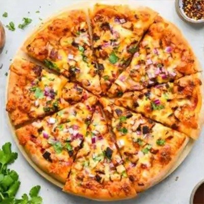 Chicken Chaat Allo Pizza